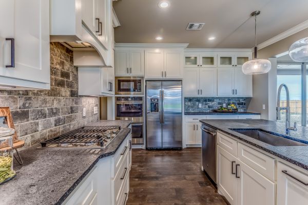 Cabinet Remodeling in Brentwood