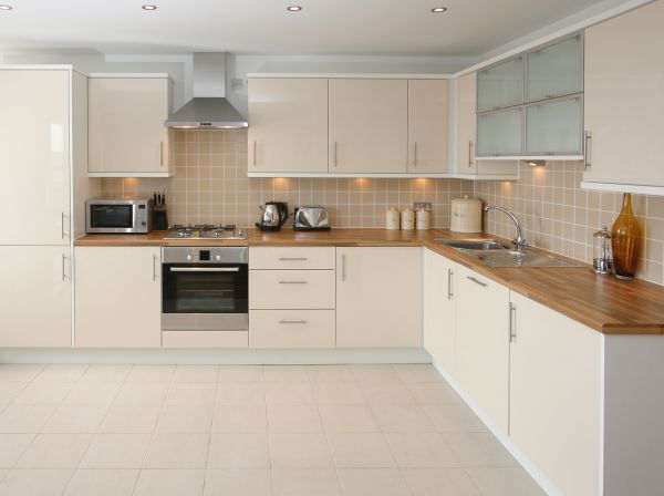 Kitchen Cabinets Remodeling in Brentwood